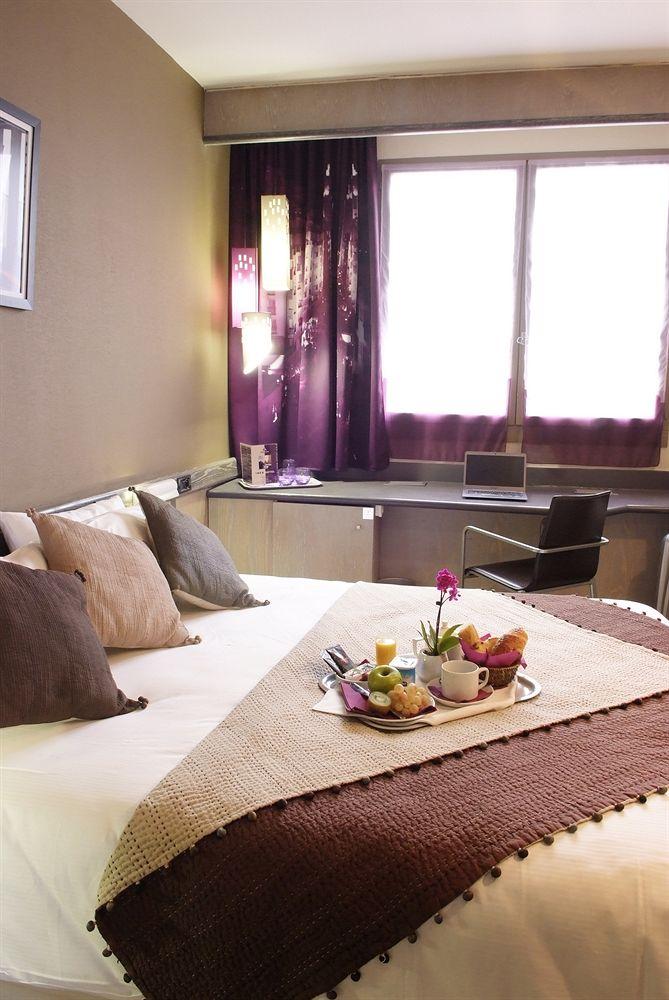 Hotel Gratte-Ciel Ariana Вильорбан Екстериор снимка