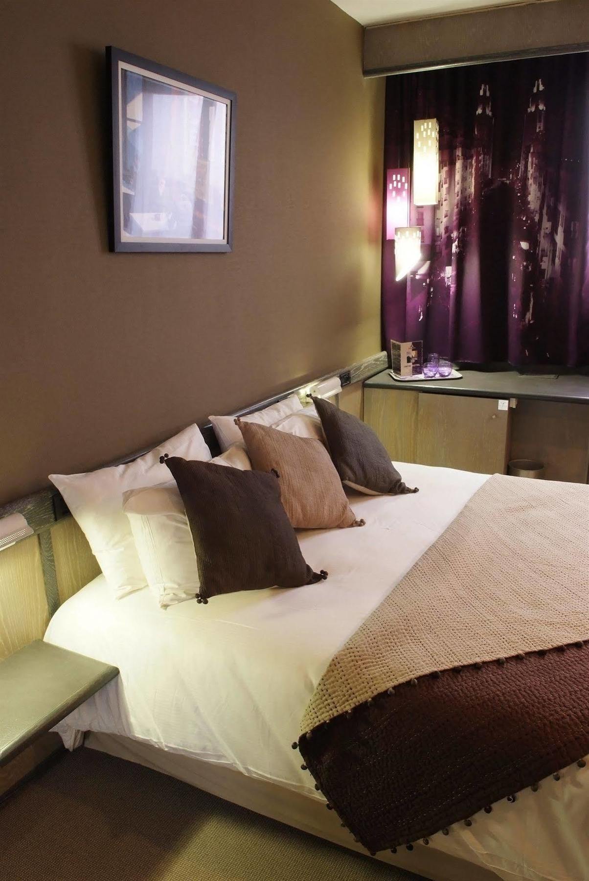 Hotel Gratte-Ciel Ariana Вильорбан Екстериор снимка