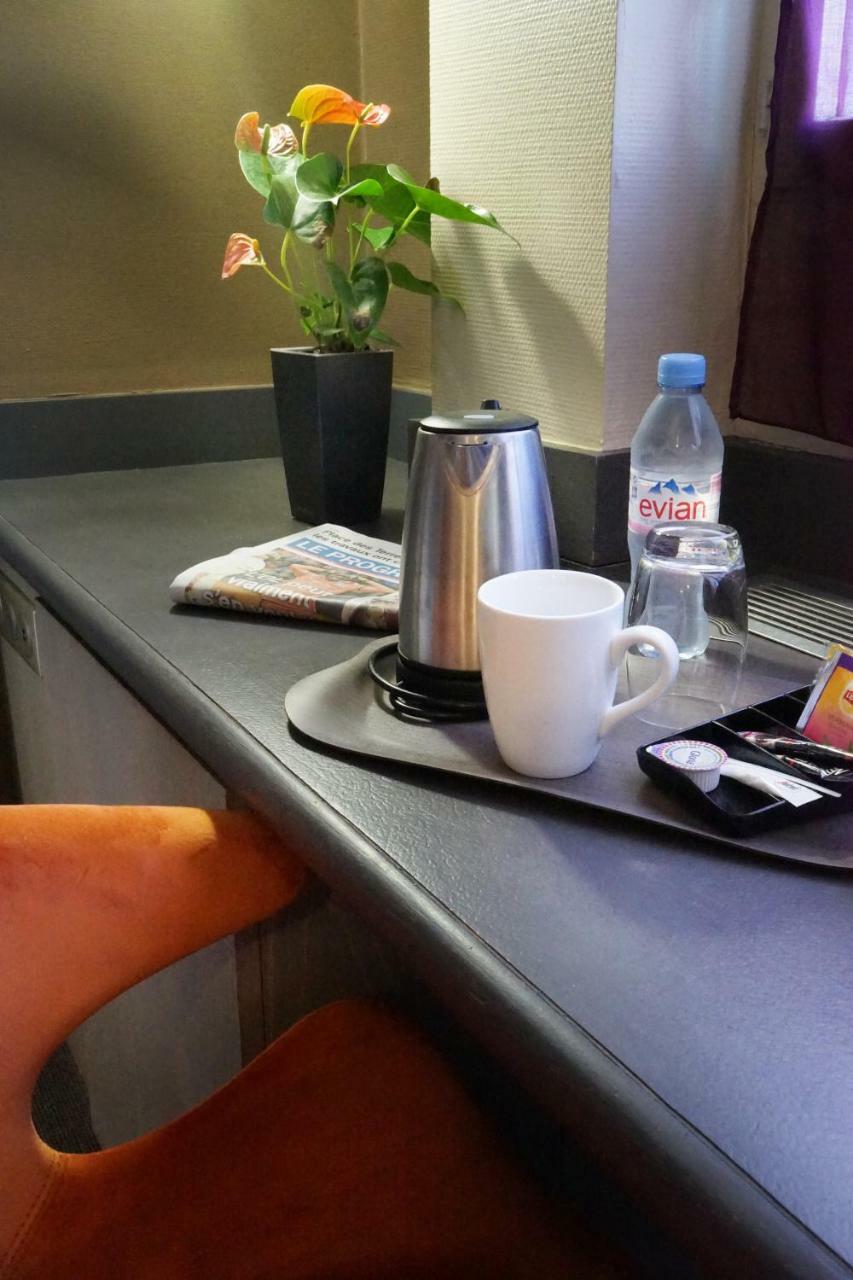 Hotel Gratte-Ciel Ariana Вильорбан Екстериор снимка