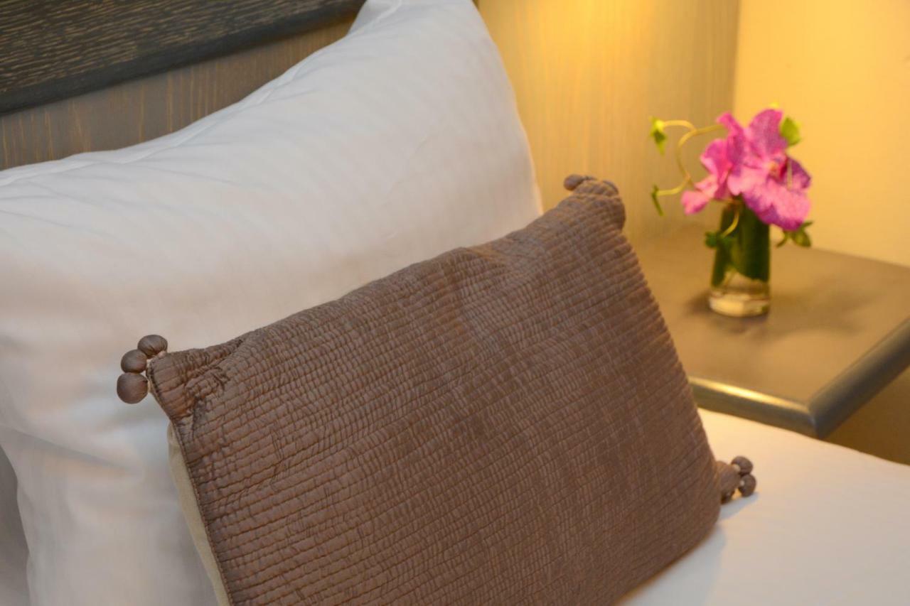 Hotel Gratte-Ciel Ariana Вильорбан Екстериор снимка